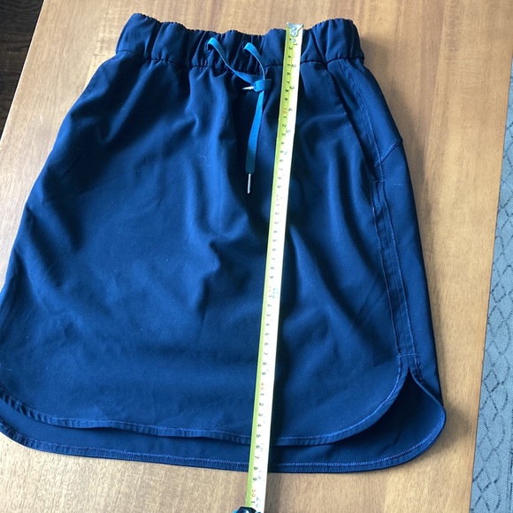 Lululemon skirt - Picture 7 of 8
